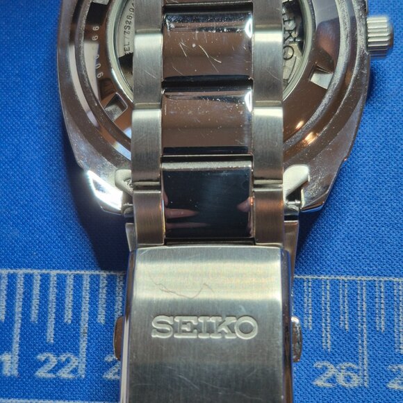 Seiko Recraft Series Automatic Watch with 43.5mm Case, Stainless Steel Bracelet - Picture 4 of 5